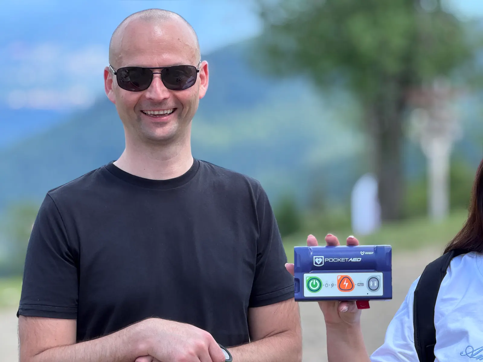 PocketAED zawsze w plecaku - górska wyprawa zespołu